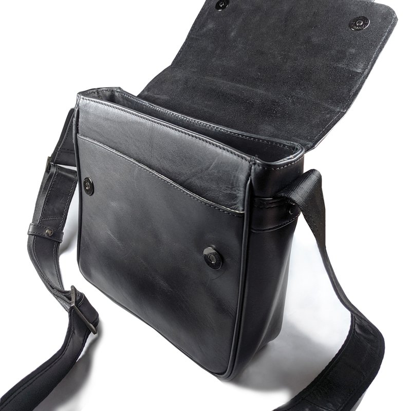 Kasiyar Leather Crossbody Bag Black